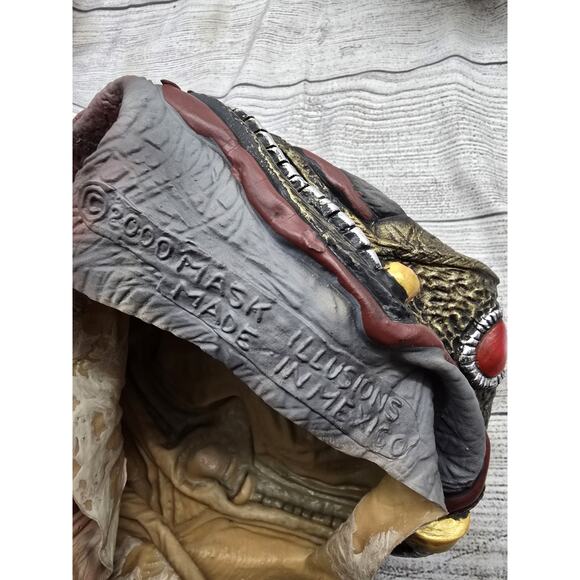 Mask Illusions Alien Commander Latex Mask 2000 Halloween Made In Mexico RARE Wow - Picture 10 of 10